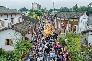 阿劳霍：关于转会的话题有很多讨论，但我在巴塞罗那很开心